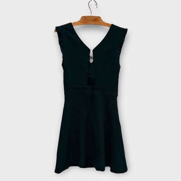 Sandro Rozo Crepe Mini Dress Size 2 - Picture 3 of 9